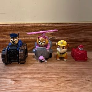 Paw patrol moveable vehicles